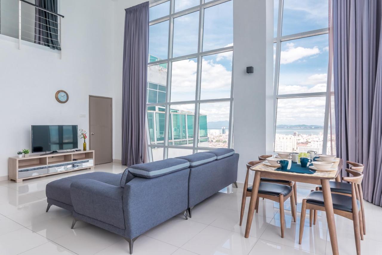 Maritime Penthouse Suite By The Sea George Town Esterno foto
